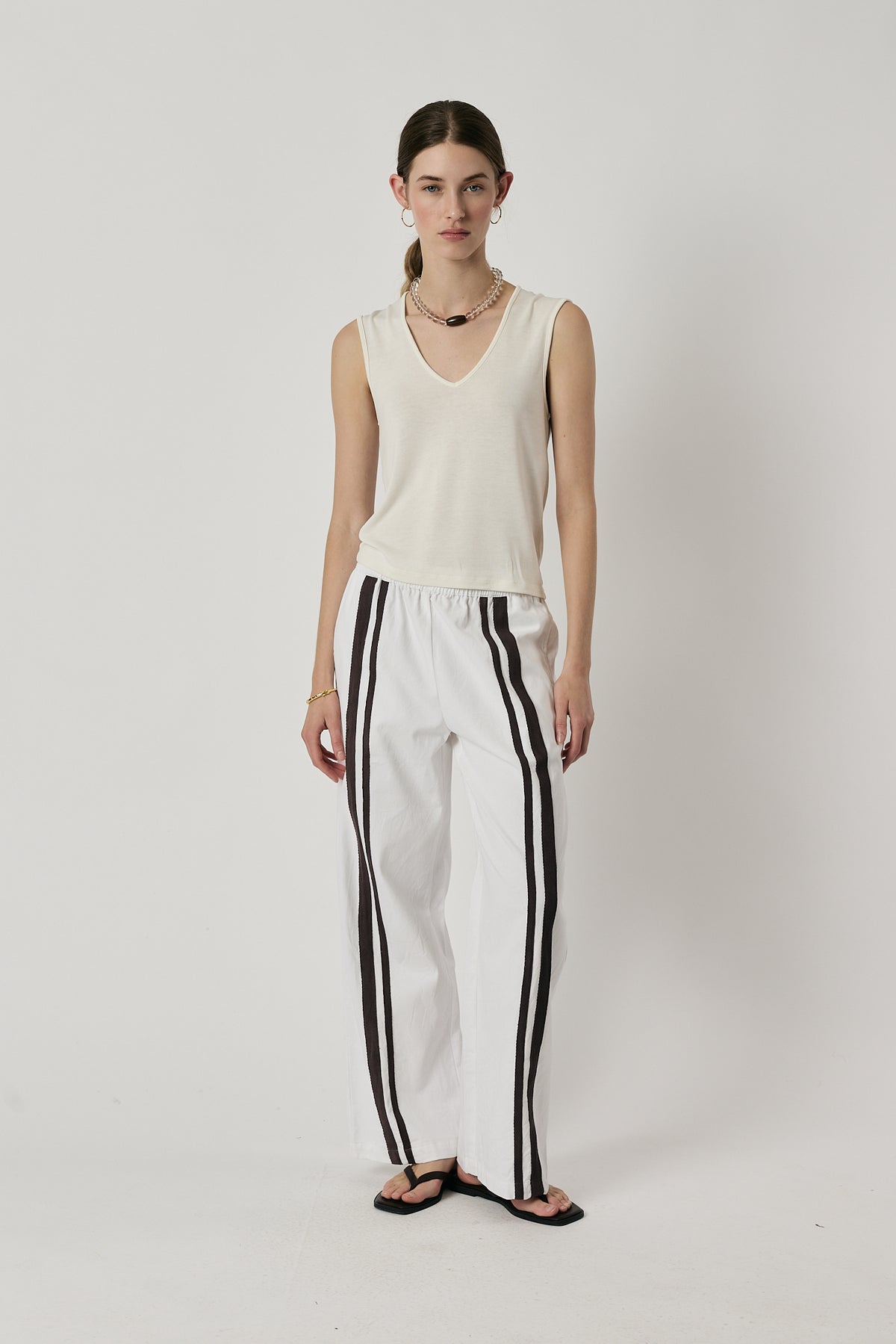 ADELA PANT WHITE