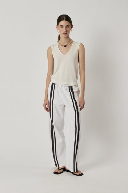 ADELA PANT WHITE