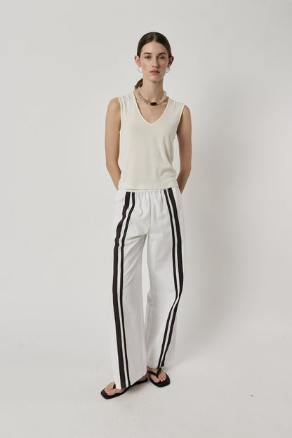ADELA PANT WHITE