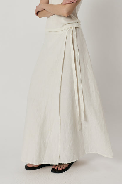 Malin Wrap Skirt White