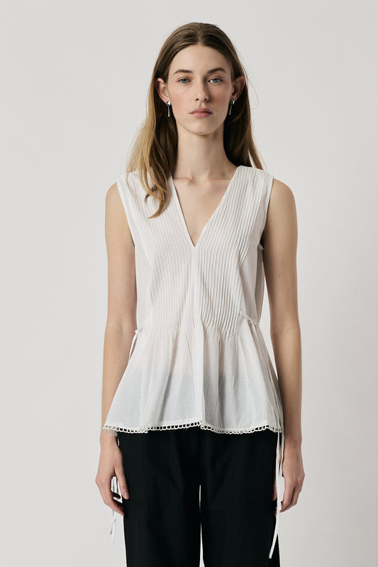 Mia Top White